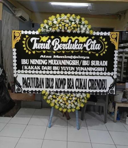 Papan Bunga Duka Cangakan Karanganyar