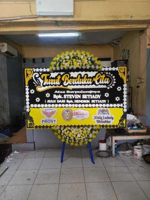Papan Bunga di Cangakan Karanganyar